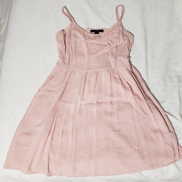 Cute Baby Pink F21 Dress